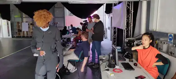 Lenata Goka and Isabul Sun at Choreographic Coding Lab 14. Photo by Max Dovey.